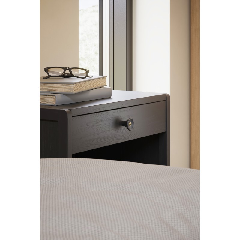 Knob RECTA used on interior furniture.