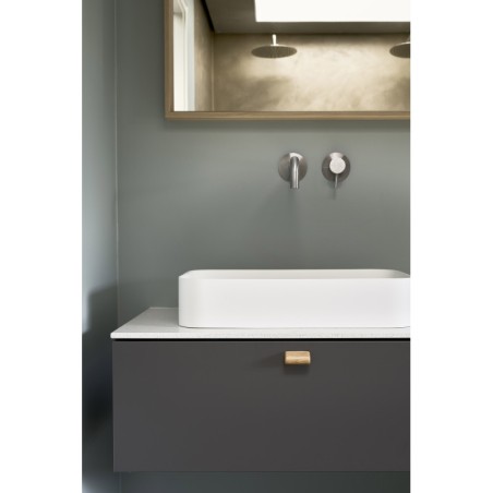 Knob GLOVE used on interior furniture.