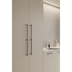 Pack shot of Handle VILLA LONG