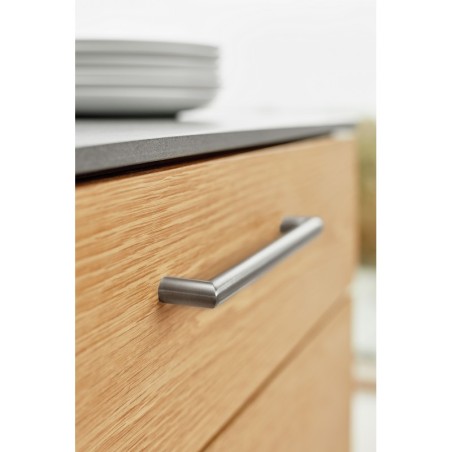 Handle ANGLE used on interior furniture.