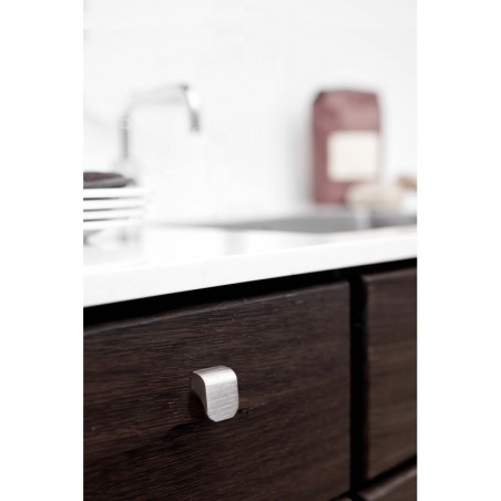 Handle FALL used on interior furniture.