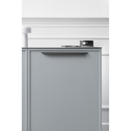 Handle STREAMLINE used on interior furniture.