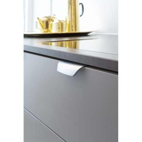 Rear mounted profile WOW used on interior furniture.