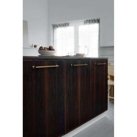 Handle HERITAGE used on interior furniture.