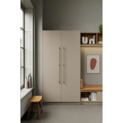 Handle BOND used on interior furniture.